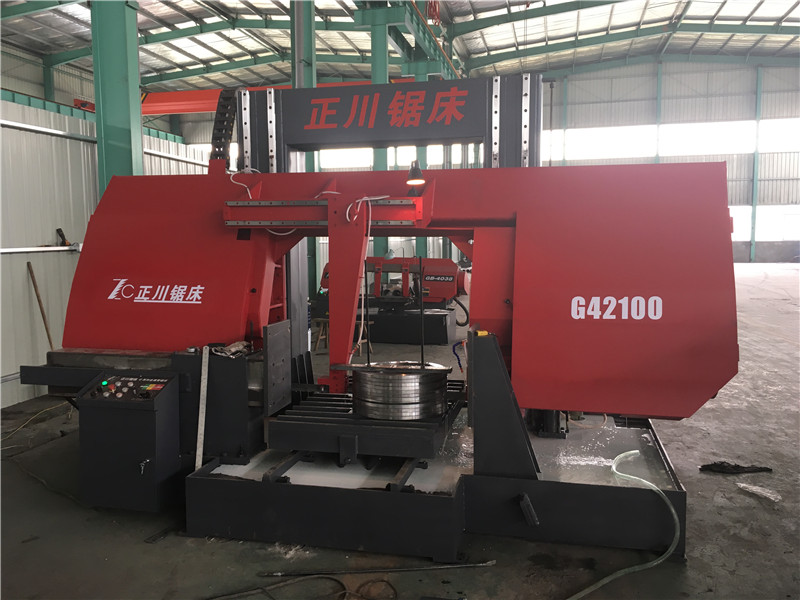 帶鋸床在使用過程中要關(guān)注哪些檢查和維修事項(xiàng)？