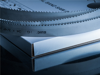 鋸床廠家告訴您使用鋸床的時(shí)應(yīng)該注意什么問題？